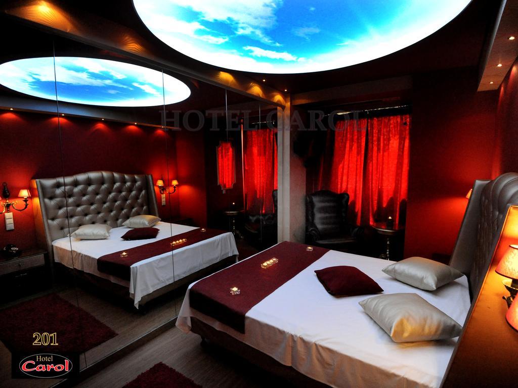 Hotel Carol Pireo