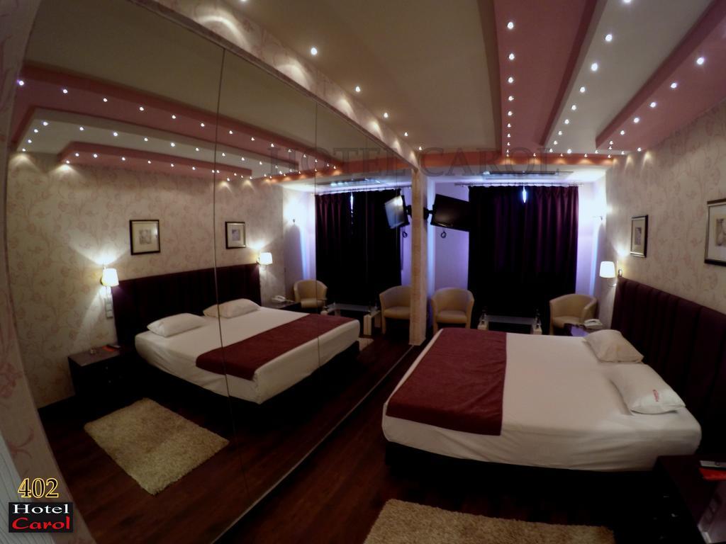 Hotel Carol