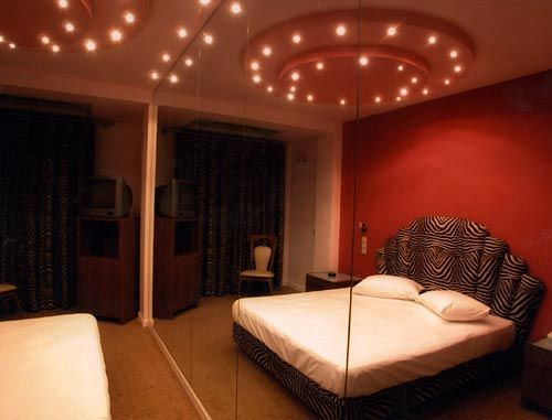 Hotel Carol